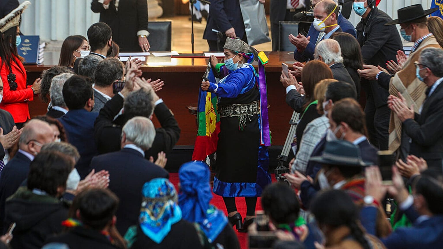 La presidenta Elisa Loncón cuando fue elegida el 4 de julio
