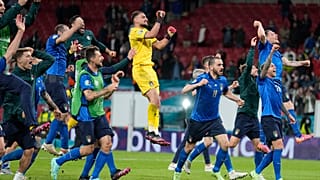Радость итальянских футболистов
