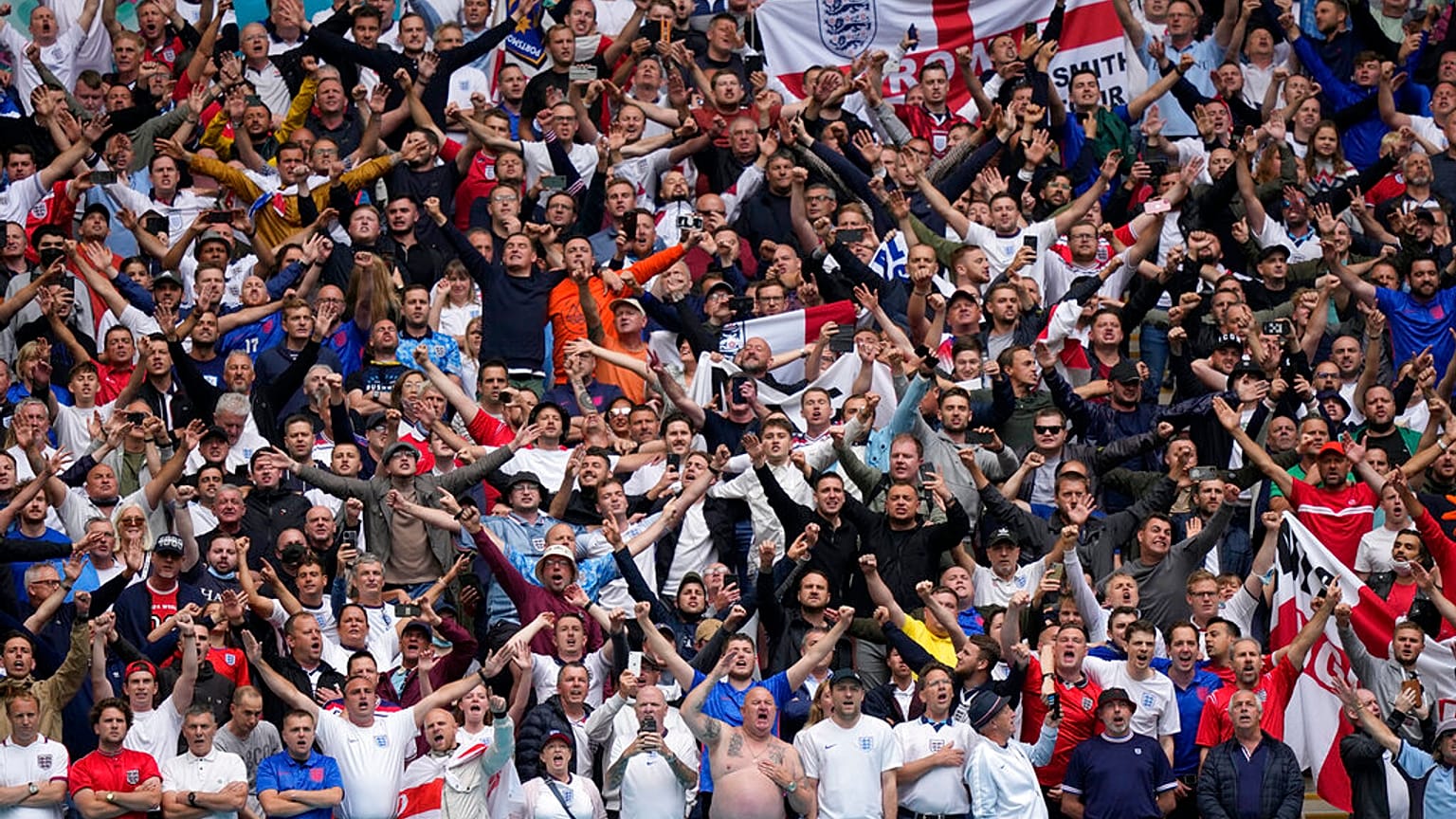 Aficionados en un partido de la Eurocopa