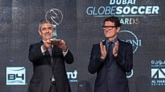 Benfica Futbol Kulübü Başkanı Luis Filipe Vieira (solda)