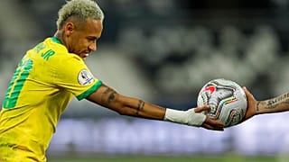 Neymar pendant la demi-finale contre le Chili