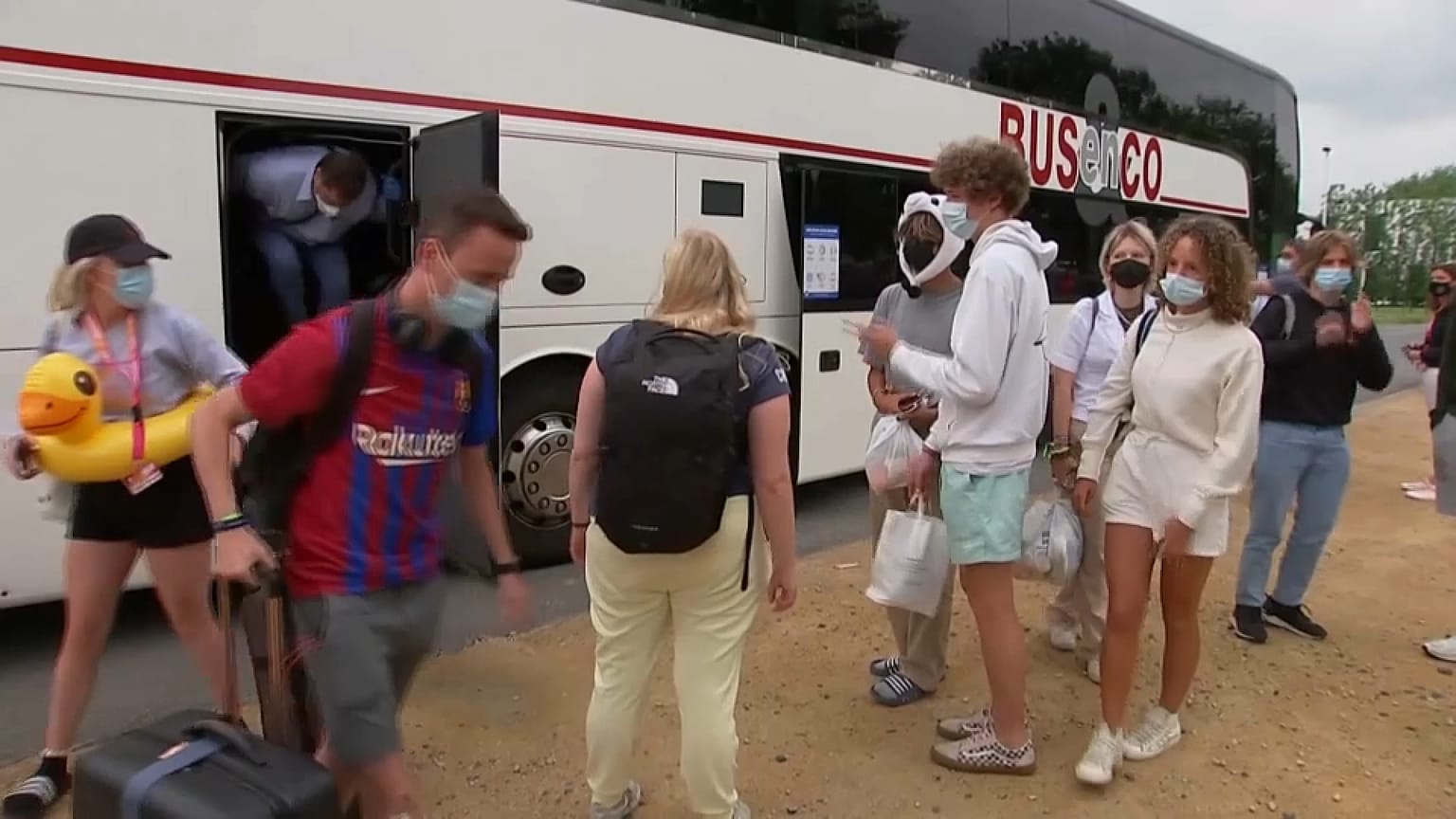 Los jóvenes belgas repatriados desde España