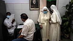 Nonnen in Havanna werden mit Abdala geimpft, Foto vom Juni.
