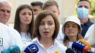 Η πρόεδρος της Μολδαβίας, Μάγια Σάντου