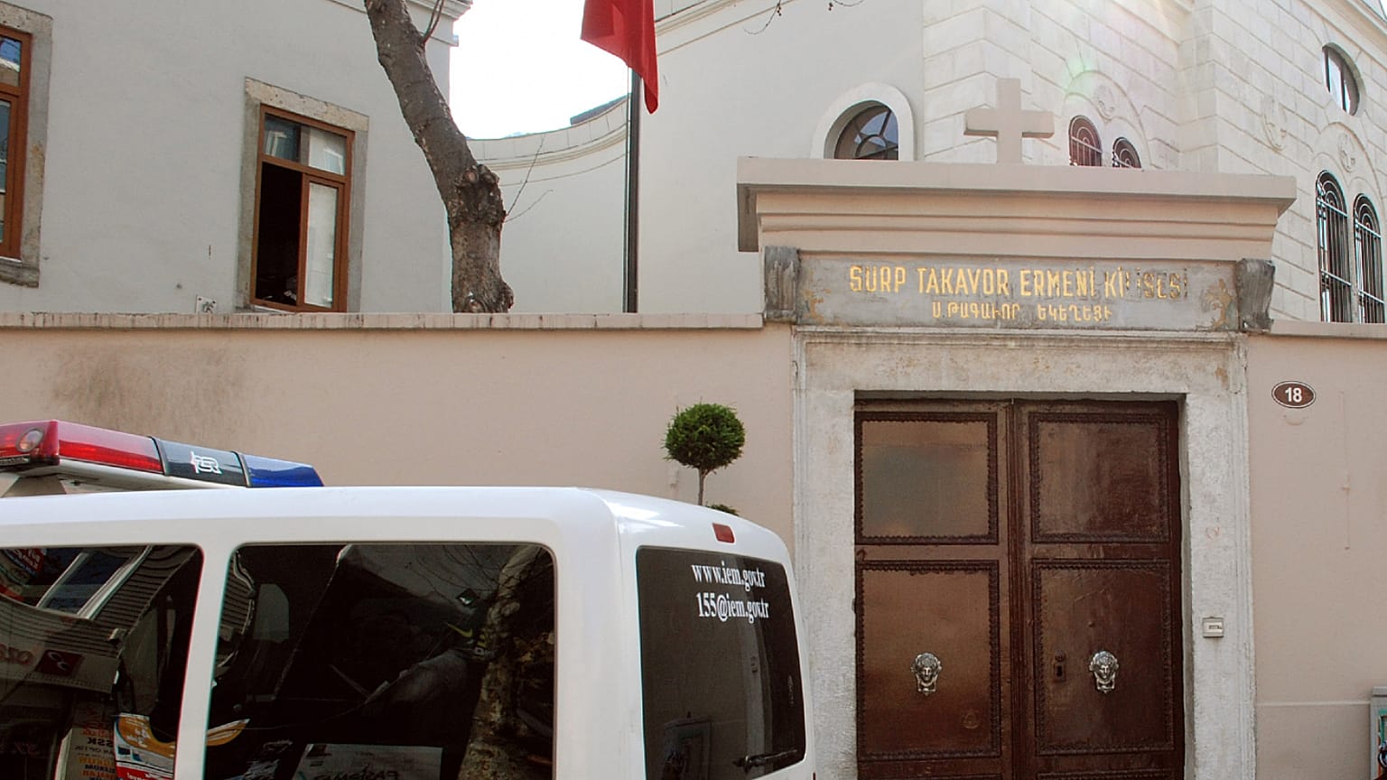 Surp Takavor Kilisesi