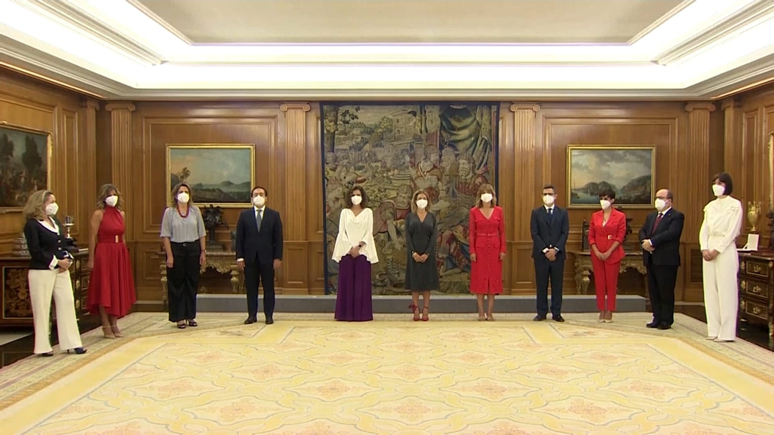 El nuevo agbinete de Pedro Sánchez, este lunes en el palacio de la Zarzuela