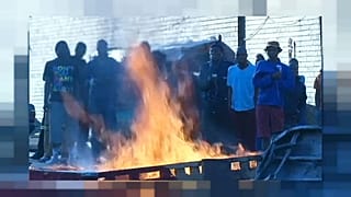 Zavargások Dél-Afrikában – a hadsereget is bevetik
