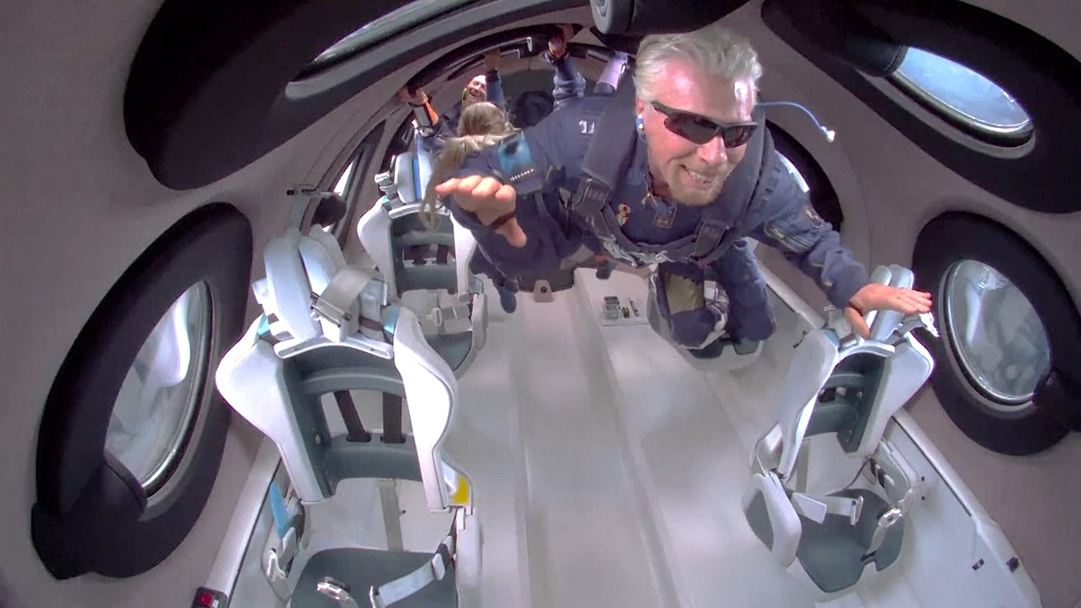 Virgin Galactic sucessfully completes first fully crewed spaceflight