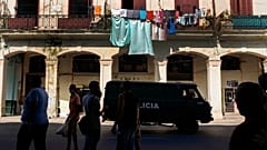Patrouille de police, La Havane, Cuba, 12 juillet 2021