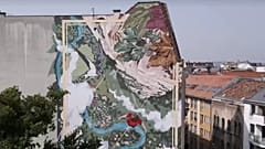 Lélegző falfestmény a Dob utcában