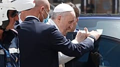 Nach Darm-OP: Papst wieder im Vatikan