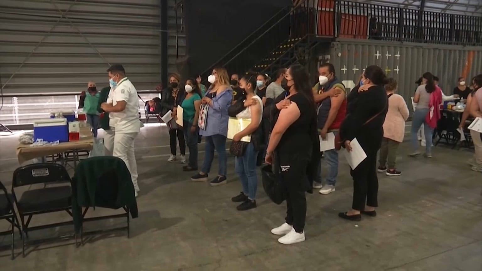 El programa de vacunación de México no ha llegado aún a los menores de 30 años