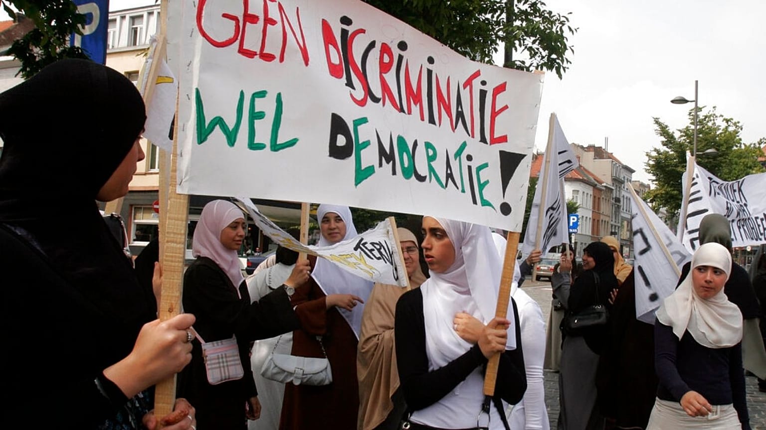 Belgium Schools Headscarf