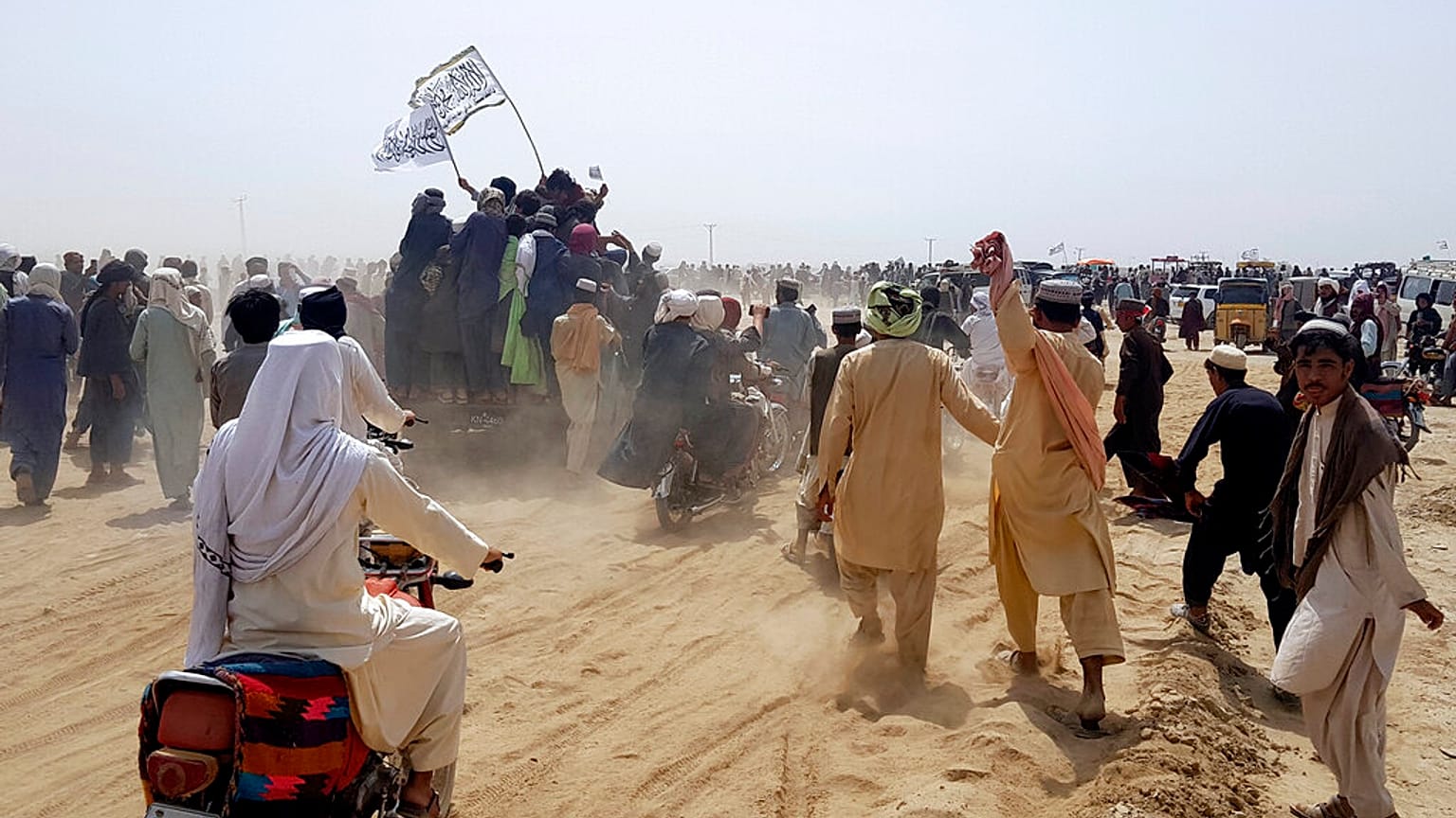گذرگاه مرزی افغانستان و پاکستان