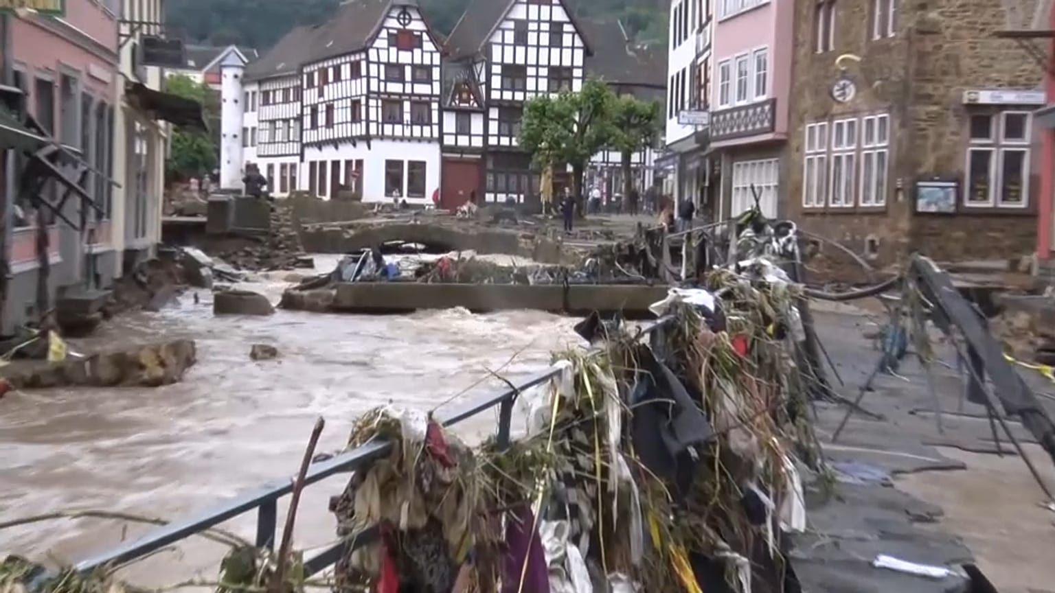 Ein Bild der Zerstörung in der Eifel