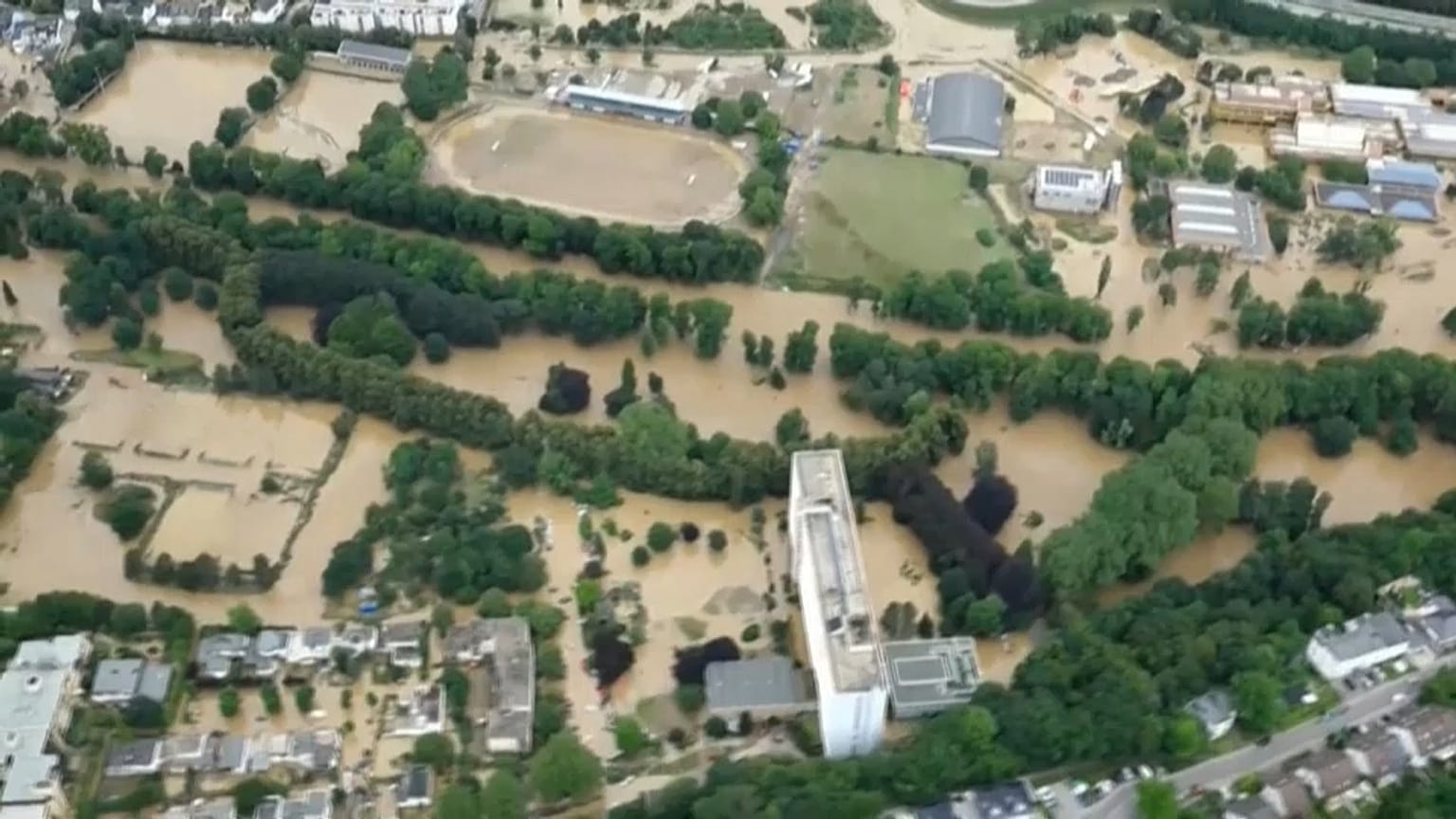 Decenas de muertos y desaparecidos en las inundaciones del oeste de Alemania