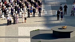 A koronavírus áldozataira emlékeztek Spanyolországban