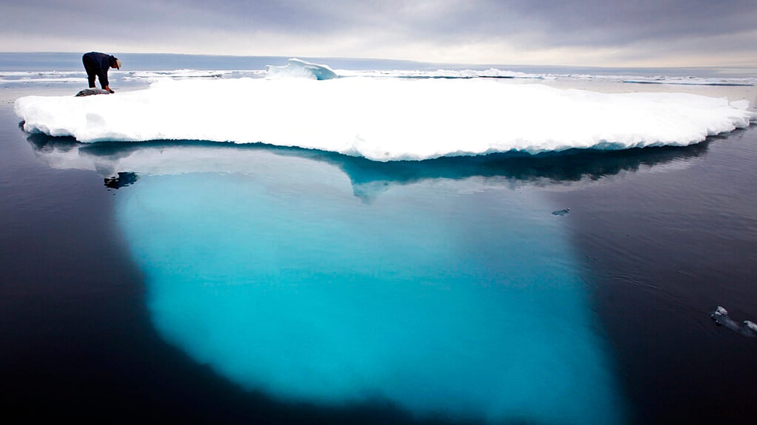 Greenland says the its future is not in oil but in renewable energy 