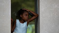 Egy kislány Haiti fővárosában, Port-au-Prince-ben