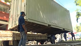 حاوية لوضع جثث ضحايا كورونا في تايلاند 
