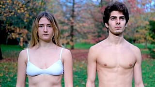 A + A - Storia di una prima volta