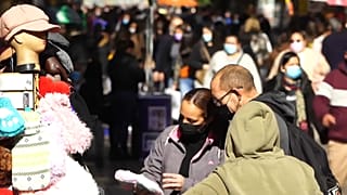 El plan de vuelta a la normalidad otorga más ventajas a los vacunados contra la covid-19