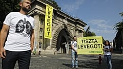 Az Alagútnál tartott akciót a Greenpeace