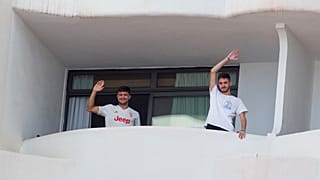 Sie grüßen aus dem Quarantäne-Hotel auf Mallorca