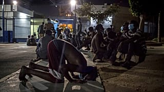 Μελίγια: Μαζική άφιξη μεταναστών στον ισπανικό θύλακα