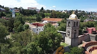 Es un ejemplo clásico de la arquitectura religiosa del siglo XVI en América
