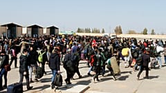 Afganistan'da Taliban saldırıları sonrası binlerce kişi evlerini terk etti