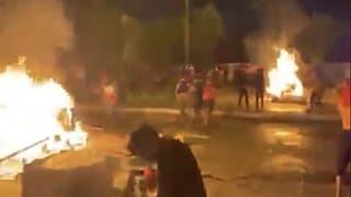 تصویری از ویدئویی که گفته می‌شود اعتراض‌های جمعه شب در ماهشهر را نشان می‌دهد