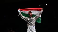 Szilágyi Áron ismét megvédte olimpiai bajnoki címét a férfi kardozók egyéni versenyének döntőjében a tokiói nyári olimpián.