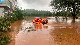 Mousson en Inde : le bilan s'alourdit, les secours s'activent