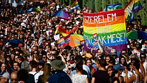 Budapeşte Onur Yürüyüşü: Orban'ın LGBTQ+ politikaları protesto edildi