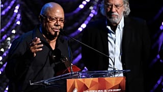 Pablo Milanés recibe un Grammy Latino por toda su carrera artística 18/11/2015