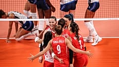 A Milli Kadın Voleybol Takımı, 2020 Tokyo Olimpiyat Oyunları'nda B Grubu'ndaki ikinci maçında İtalya ile Ariake Arena’da karşılaştı.