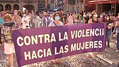 Manifestación contra la violencia sexual contra las mujeres en Gijón, Asturias