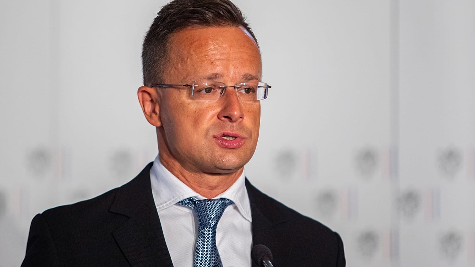 Szijjártó Péter külgazdasági és külügyminiszter az osztrák-cseh-magyar-szlovák-szlovén külügyminiszteri találkozón 2021. július 20-án