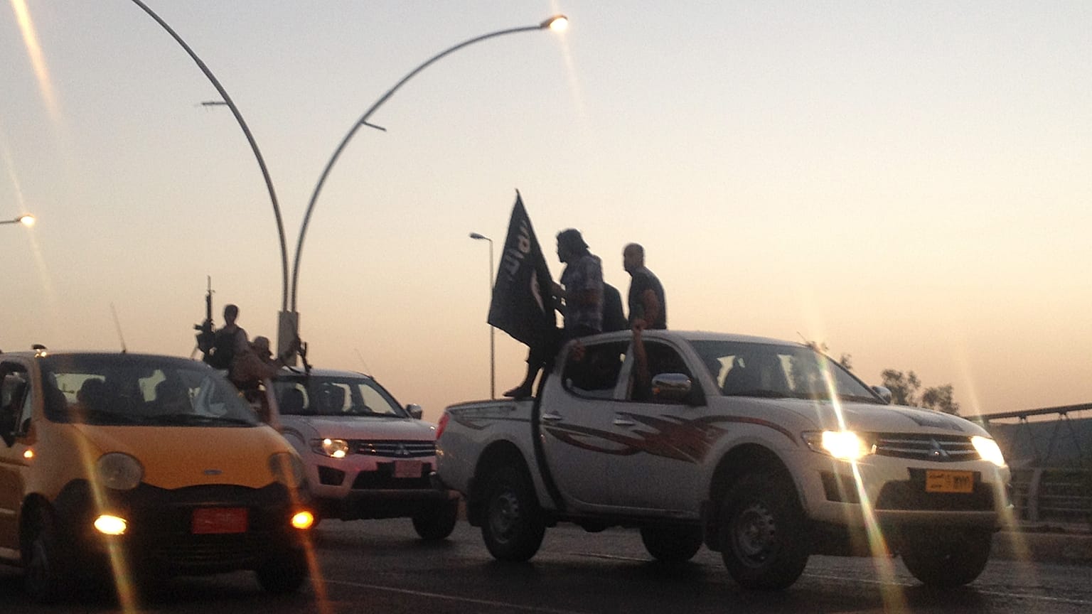 صورة أرشيفية لمقاتلي داعش في العراق 