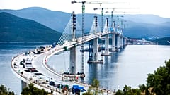 Átadták a Dubrovnikot az anyaországgal összekötő hidat