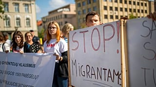 Újabb front Európában a menekültek körüli vitában 