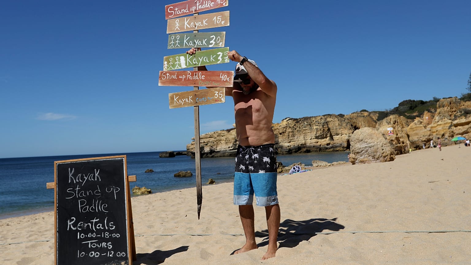 Praia de São Rafael, no Algarve, deve voltar a encher-se em agosto