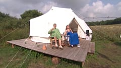 VACANCIERES AU CAMPING