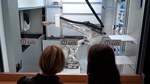 Kitchen robot