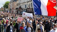 Франция: против "санитарного апартеида"