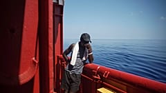 Hunderte Flüchtlinge im Mittelmeer aus Seenot gerettet