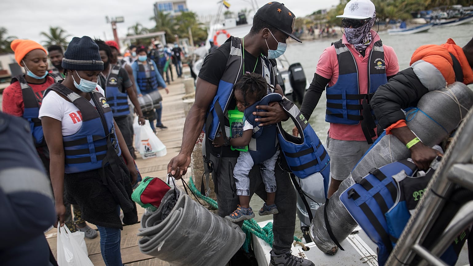 La llegada de migrantes a Necoclí y Capurganá no es nueva. Antes lo hacían por Turbo y Acandí, dos pueblos cercanos, pero desde hace unos años esta ruta es prioritaria. 