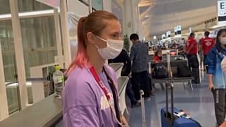 La atleta bielorrusa en el aeropuerto de Tokio