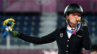 Julia Krasniewski nach ihrem Ritt zu Gold in Tokio